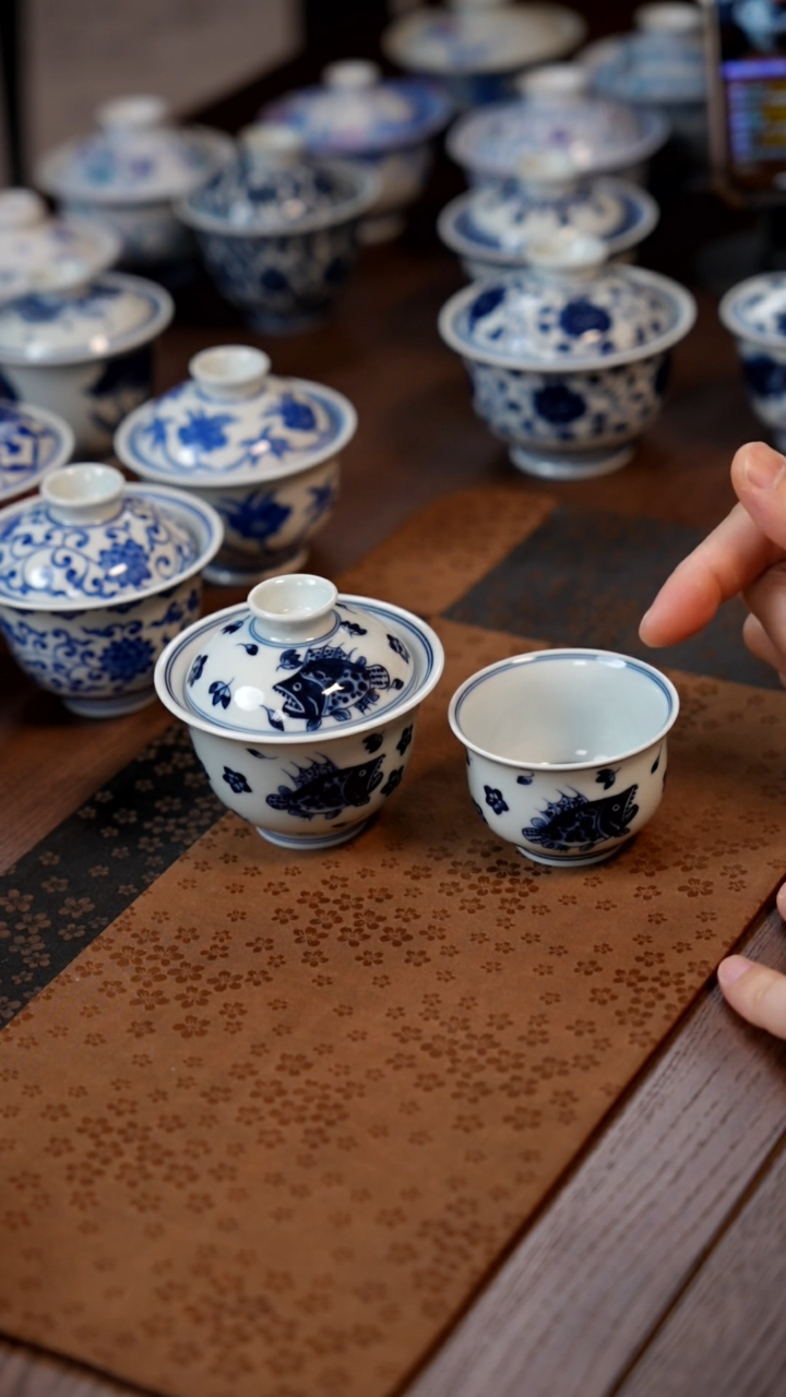 【闪购商品】120鳜鱼盖碗一套11111111