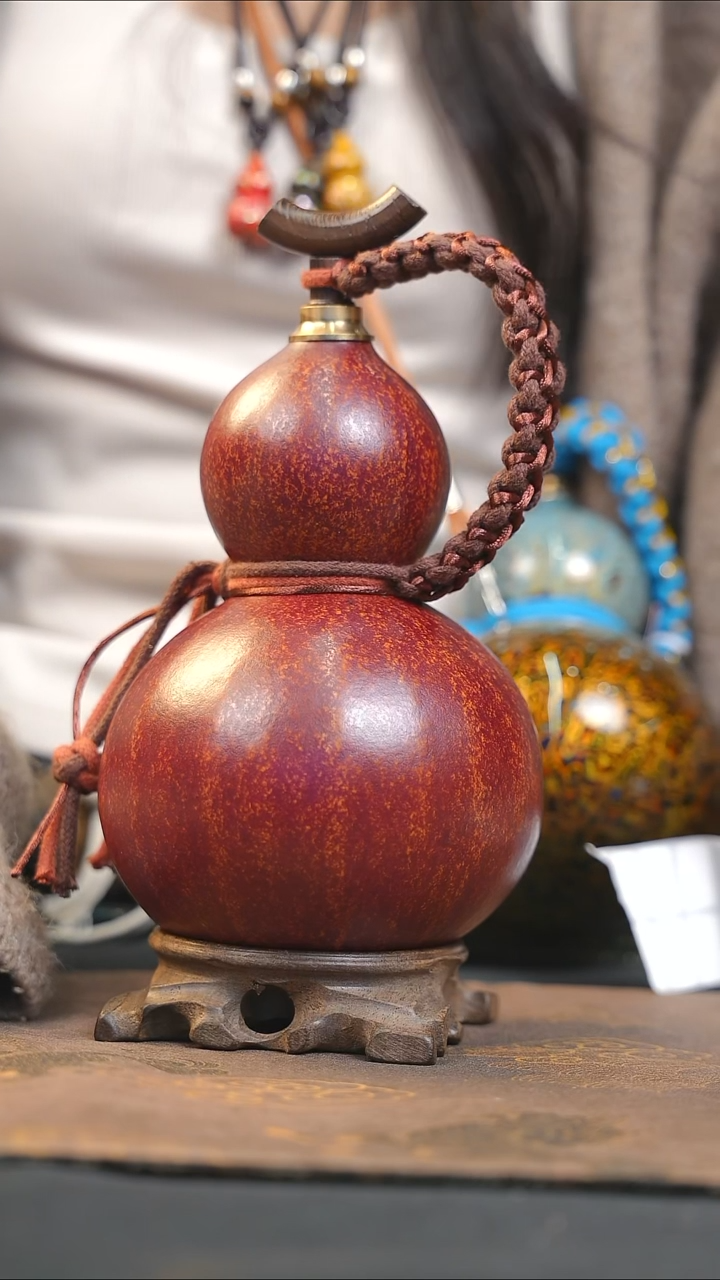 【闪购商品】XF120大漆酒葫芦不包手串及旋转底座