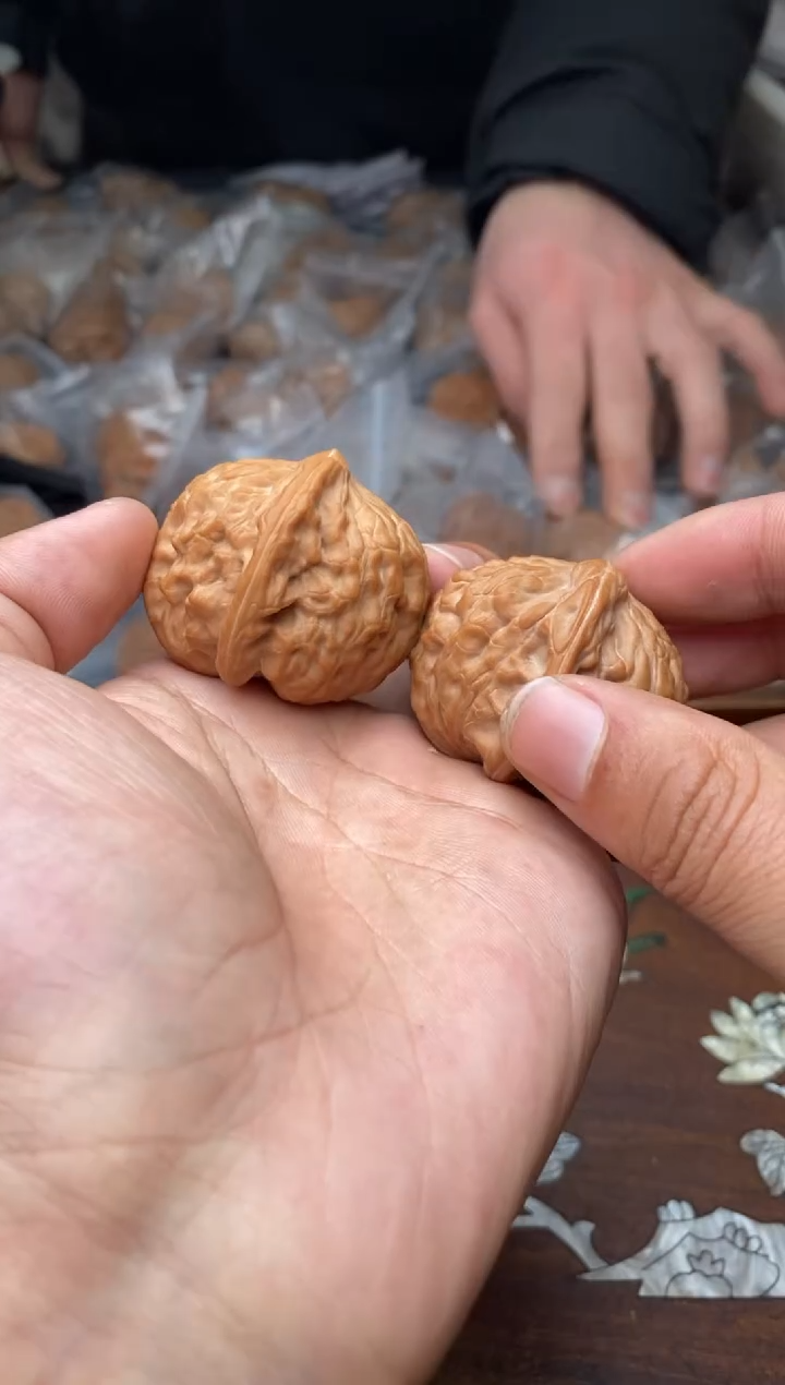 【闪购商品】文玩核桃吊坠A69号41尺九月