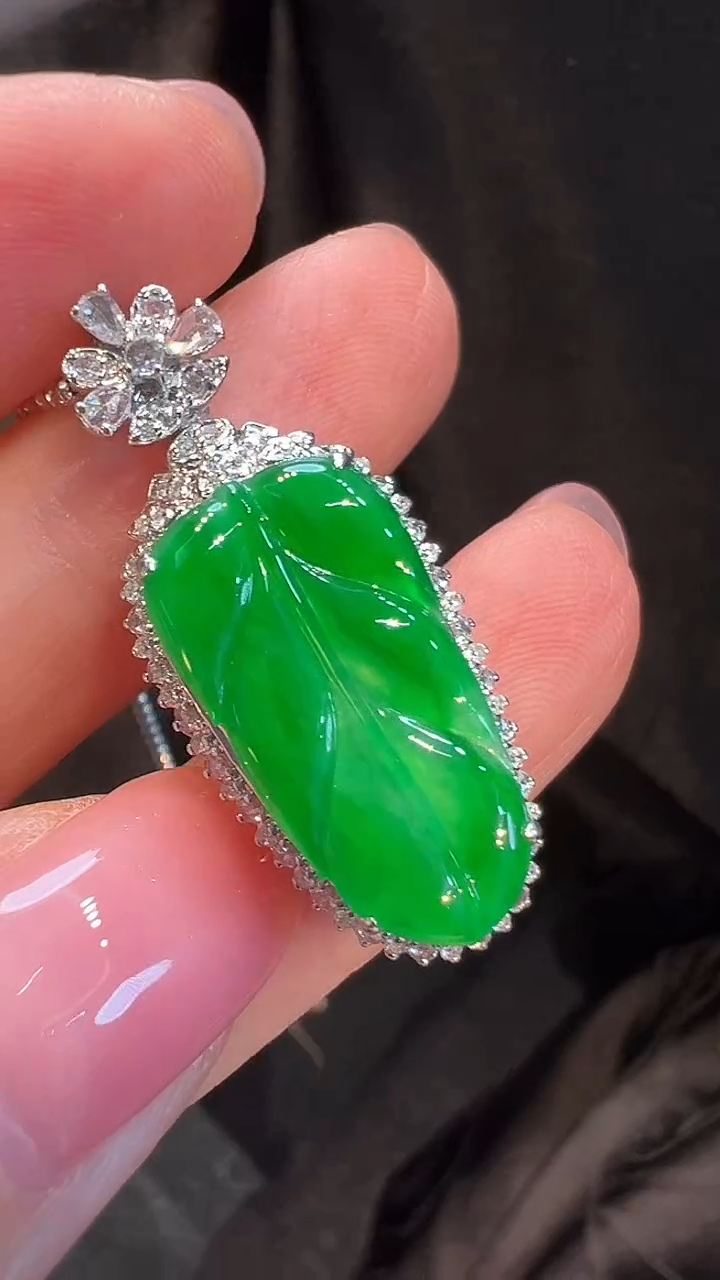 吊坠(不含链)18K金镶嵌翡翠L6