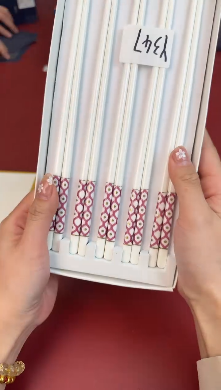 【闪购商品】瓷片正午瓷缘 臻品源泉@@Y347