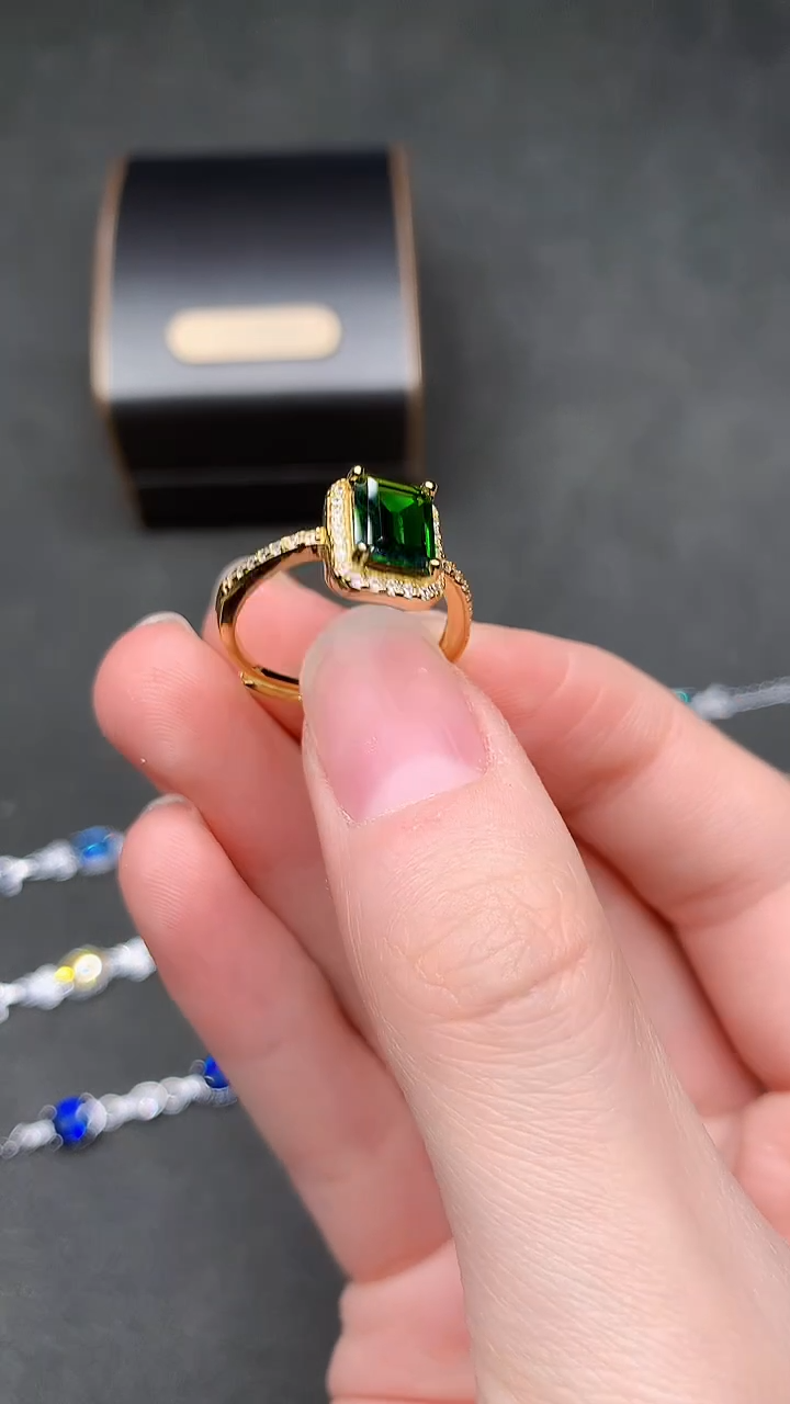 【闪购商品】透辉石戒指银S925镶嵌.....