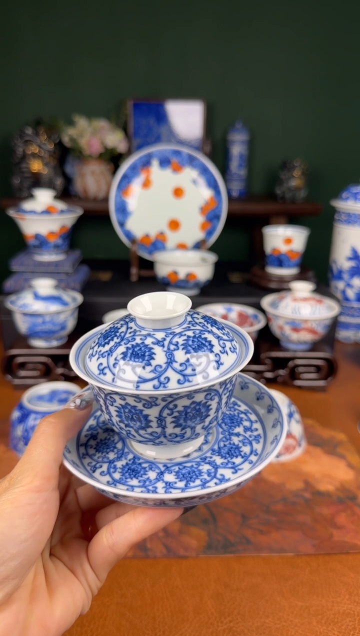 杯望月怀古 缠枝莲两才盖碗