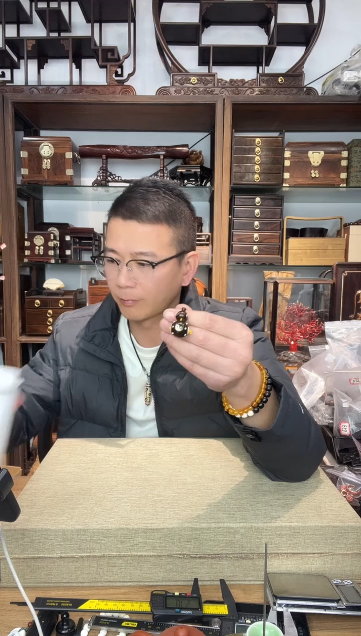 乌木类书架295小叶紫檀嵌猛犸高品三通  八卦