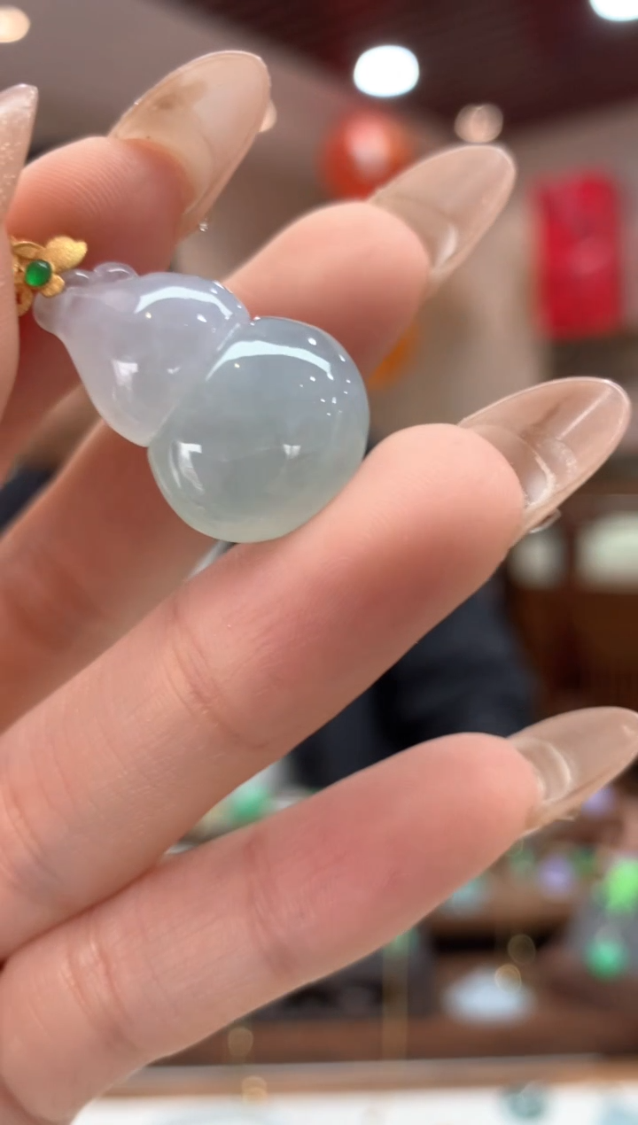 【闪购商品】翡翠吊坠(不含链)18K金镶嵌葫芦