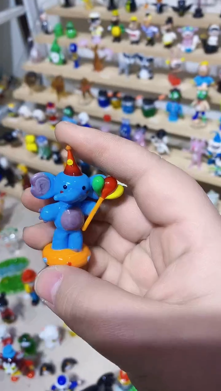 琉璃手工艺品马戏团象