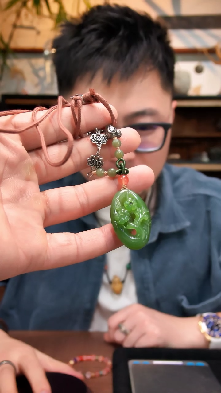 未镶嵌吊坠定制和田玉碧玉喜上眉梢吊坠QC（竞）