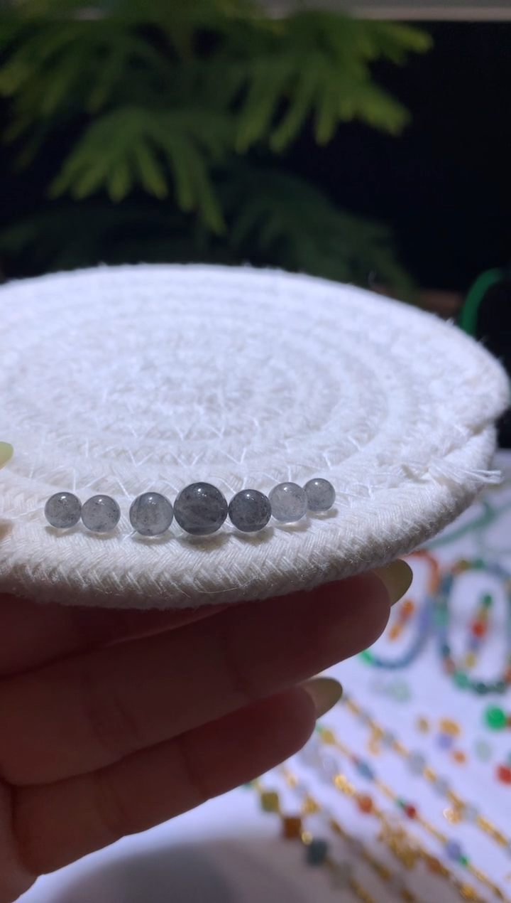 【闪购商品】定制翡翠未镶嵌4.6*6.9 7颗珠子2980+298