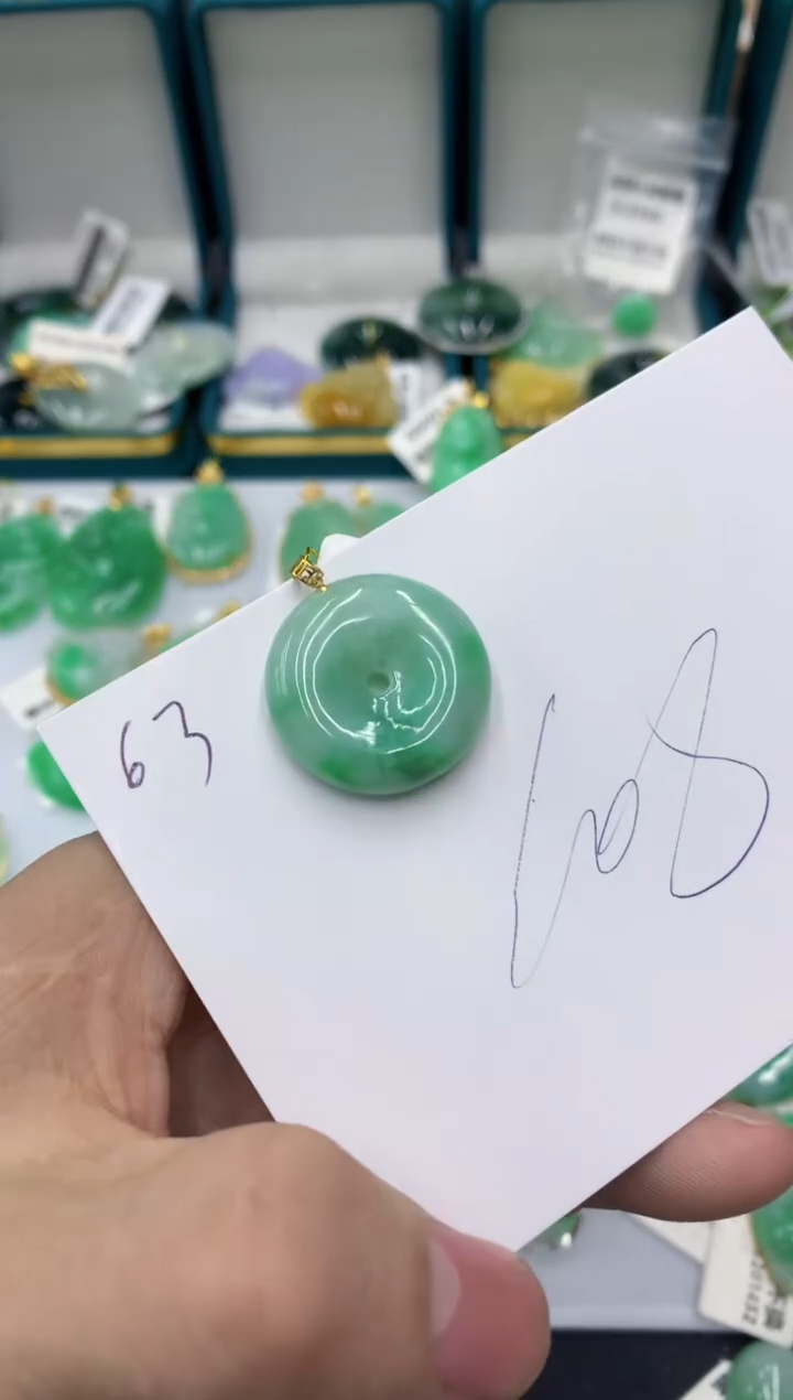 【闪购商品】翡翠颈饰18K金镶嵌1111111111