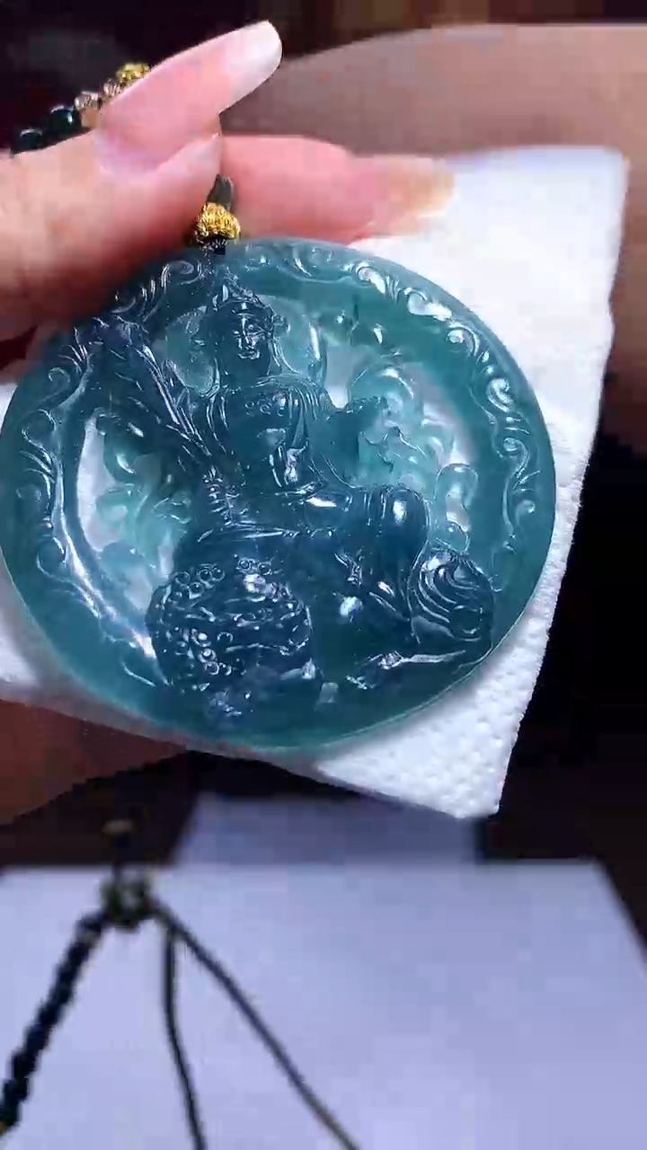 【闪购商品】定制翡翠未镶嵌1072xx-毛货挂件(赠珠链）62