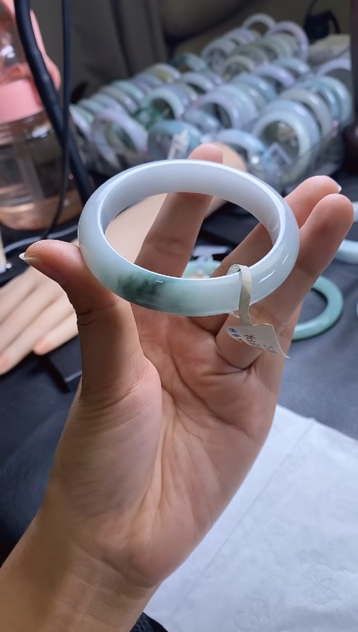 未镶嵌手镯翡翠正圈57圈口，04