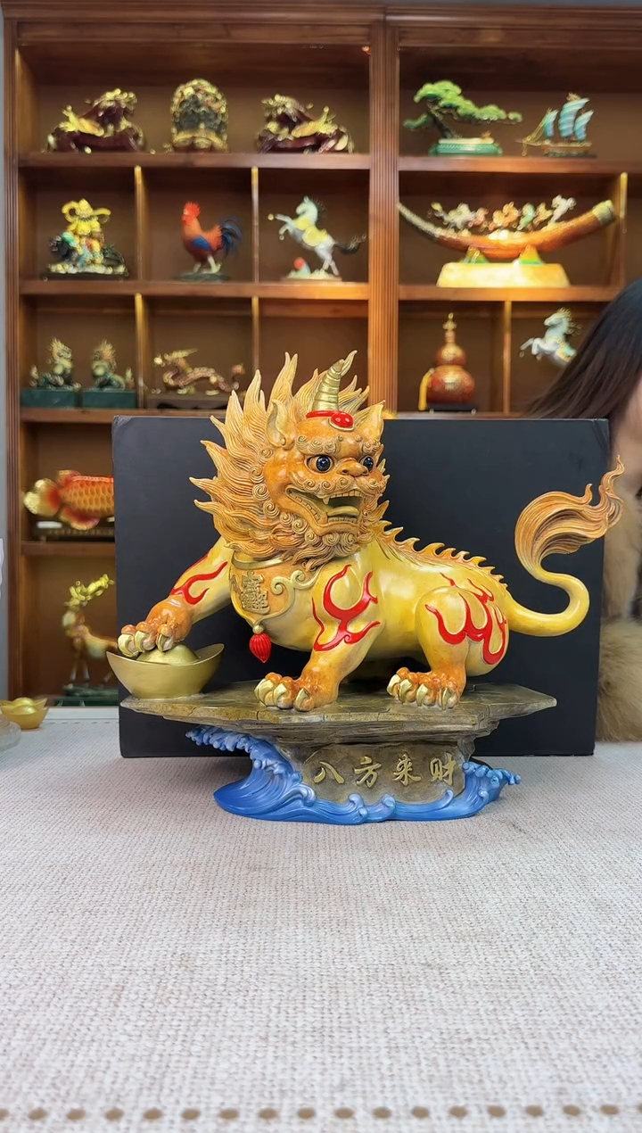 黄铜?长41高34山海经貔貅铜摆件