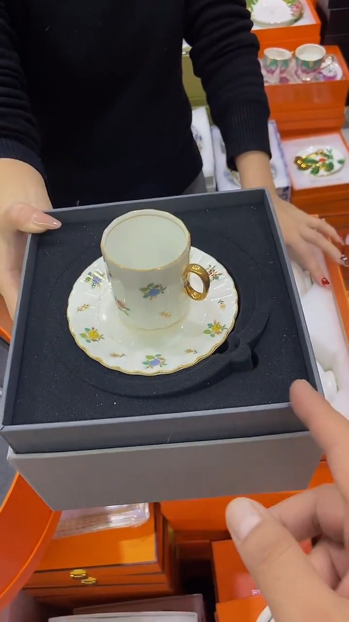 【闪购商品】鸿辉家品牌瓷器，京东包邮！