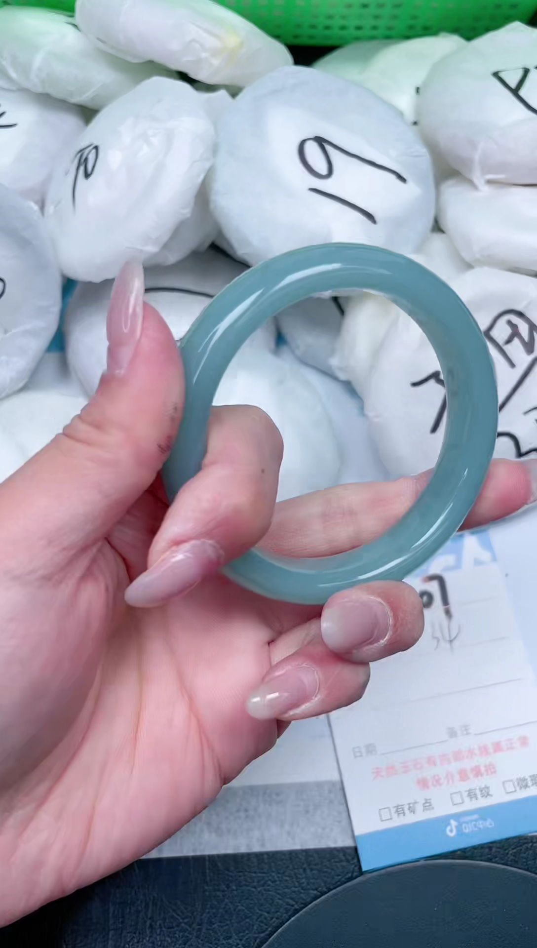 【闪购商品】石英质玉手镯未镶嵌207-56