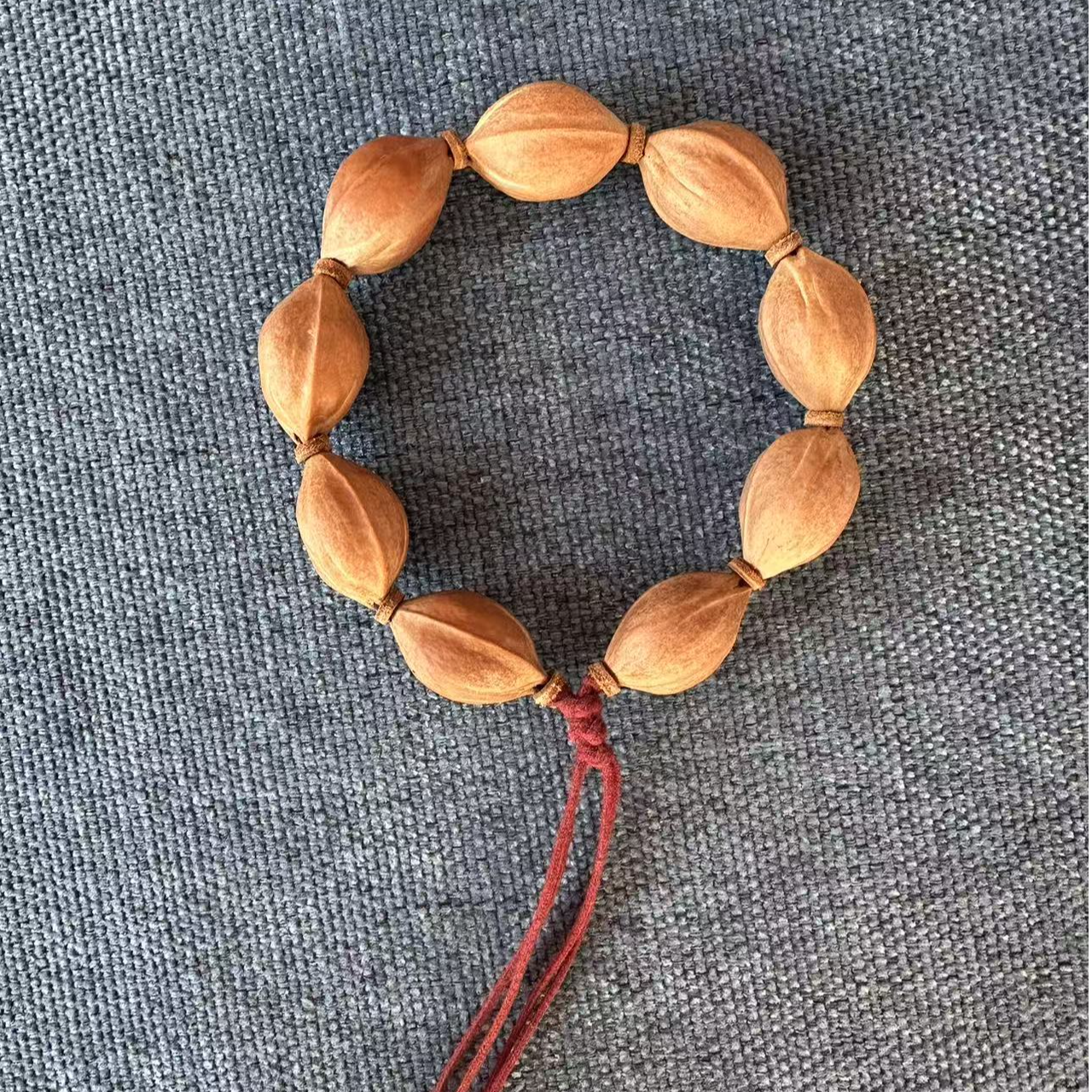 梅林铁核19/30三花鲨鱼背橄榄核素串一物一图