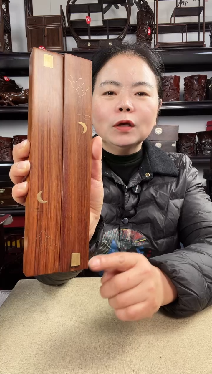 木黄镇尺老李红木工艺品
