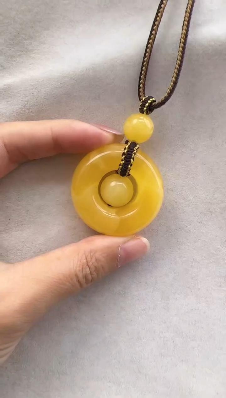 【闪购商品】琥珀裸石未镶嵌10112107-吊坠