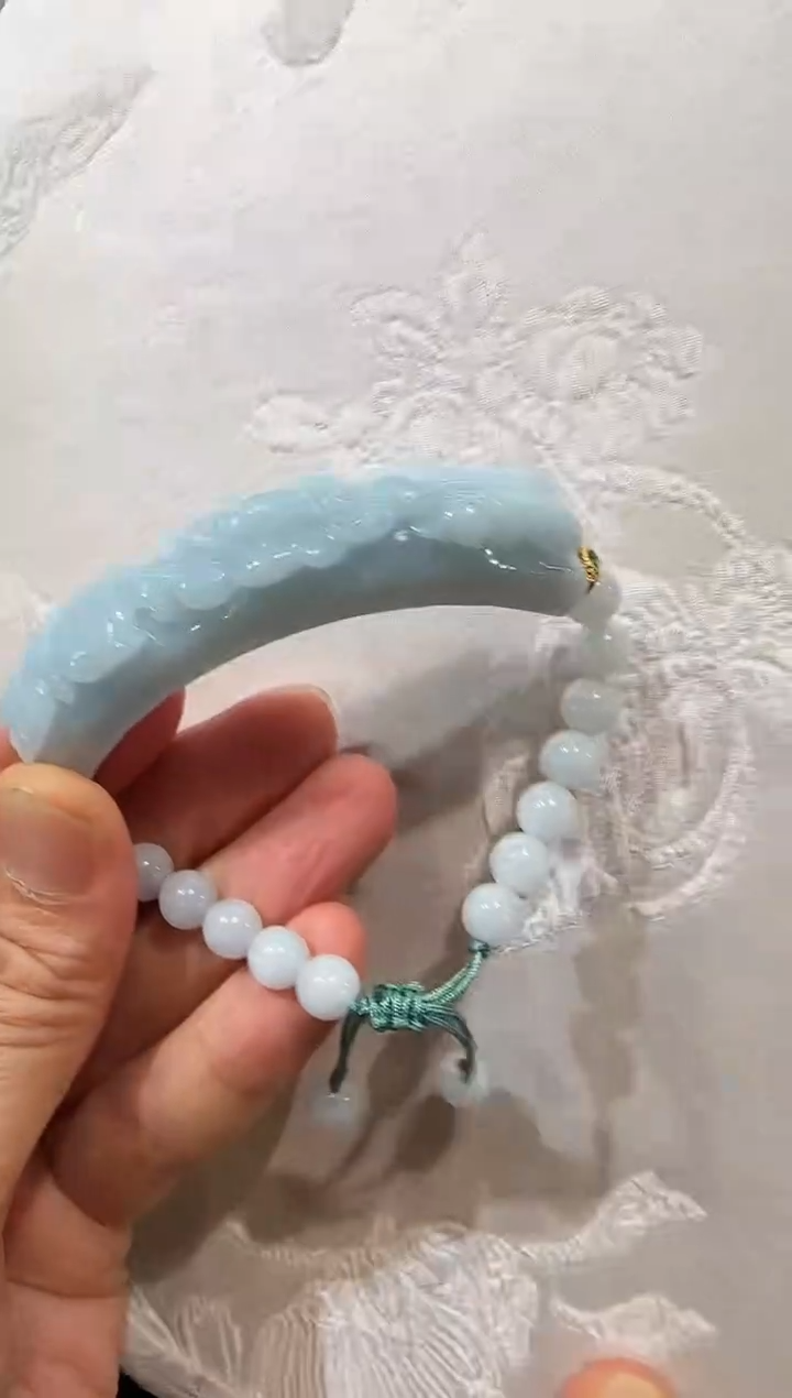 翡翠未镶嵌颈饰国风 