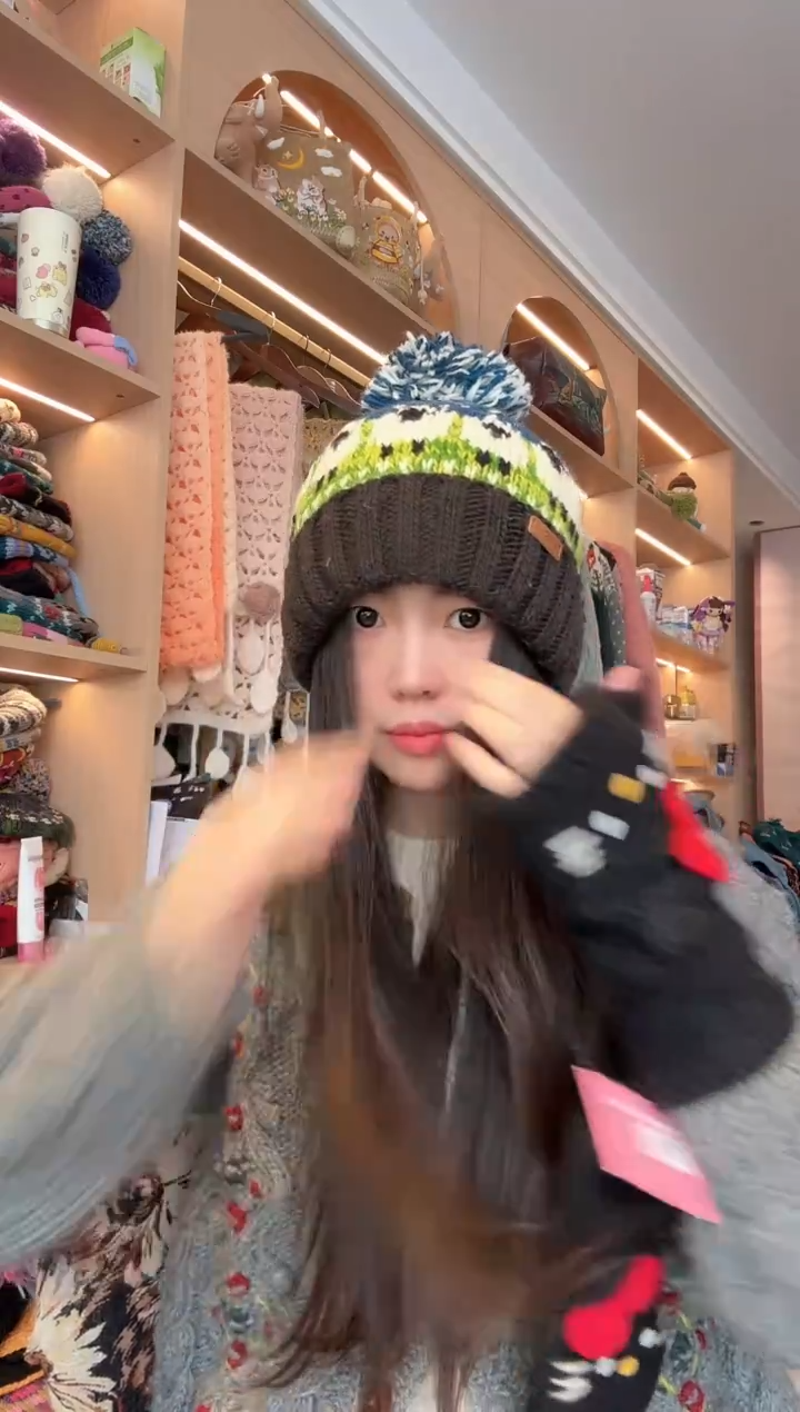 羊毛蓝咖小羊翻边帽