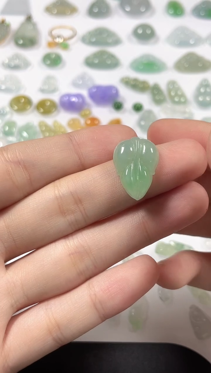 未镶嵌裸石翡翠缅甸天然翡翠8886