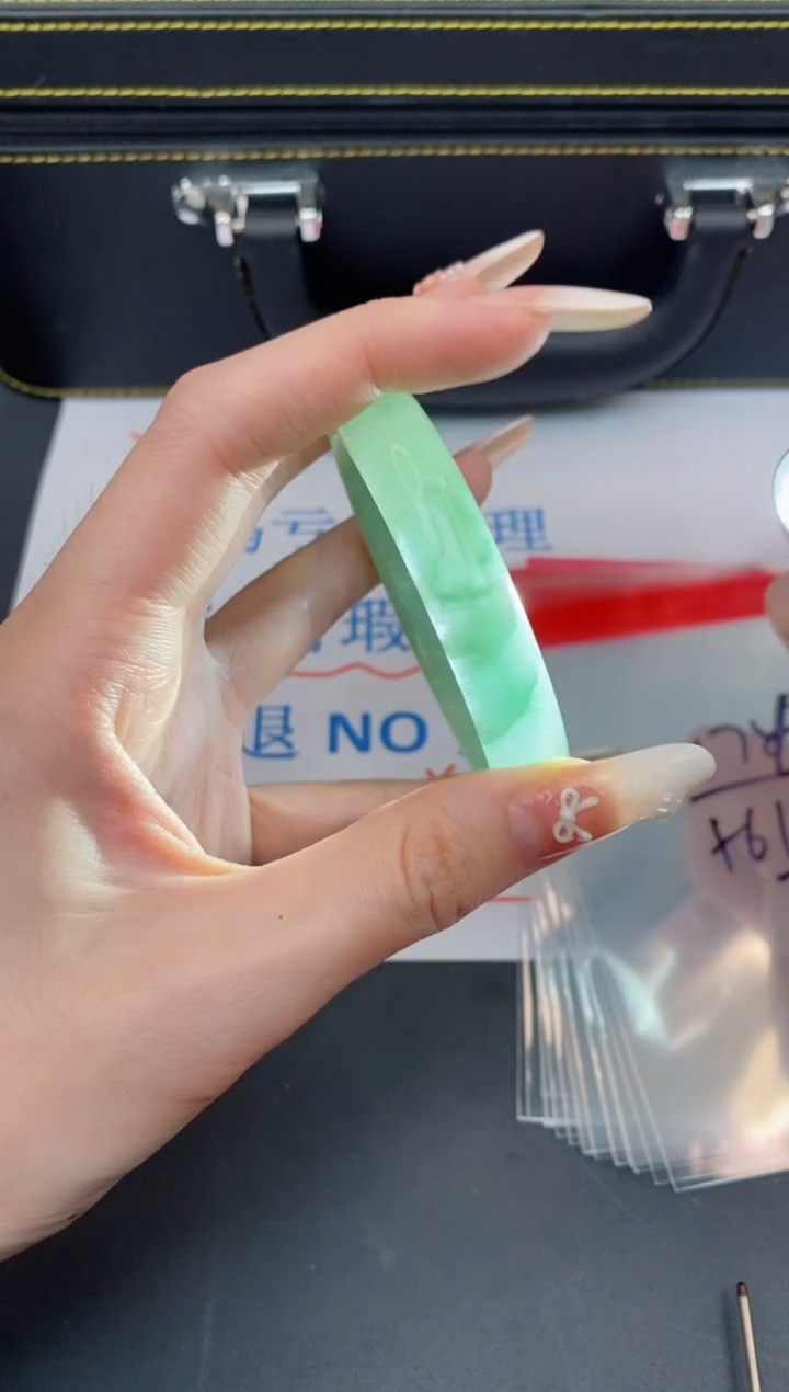 未镶嵌手镯翡翠有瑕疵NO退换-176