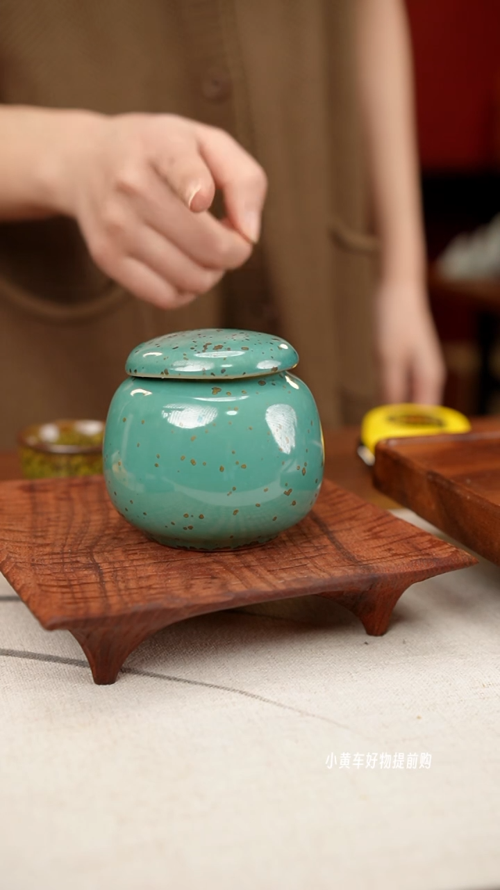 【闪购商品】摆件小师妹-钧瓷-信任