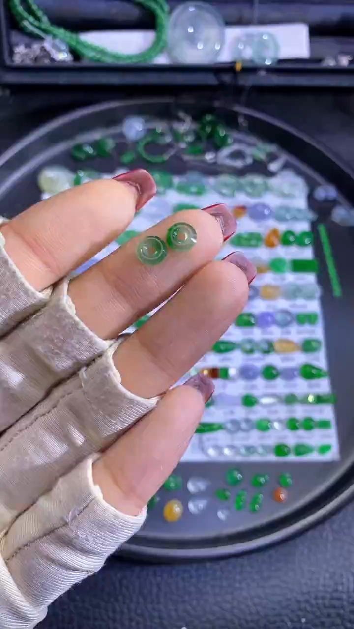 未镶嵌挂件翡翠甜甜圈