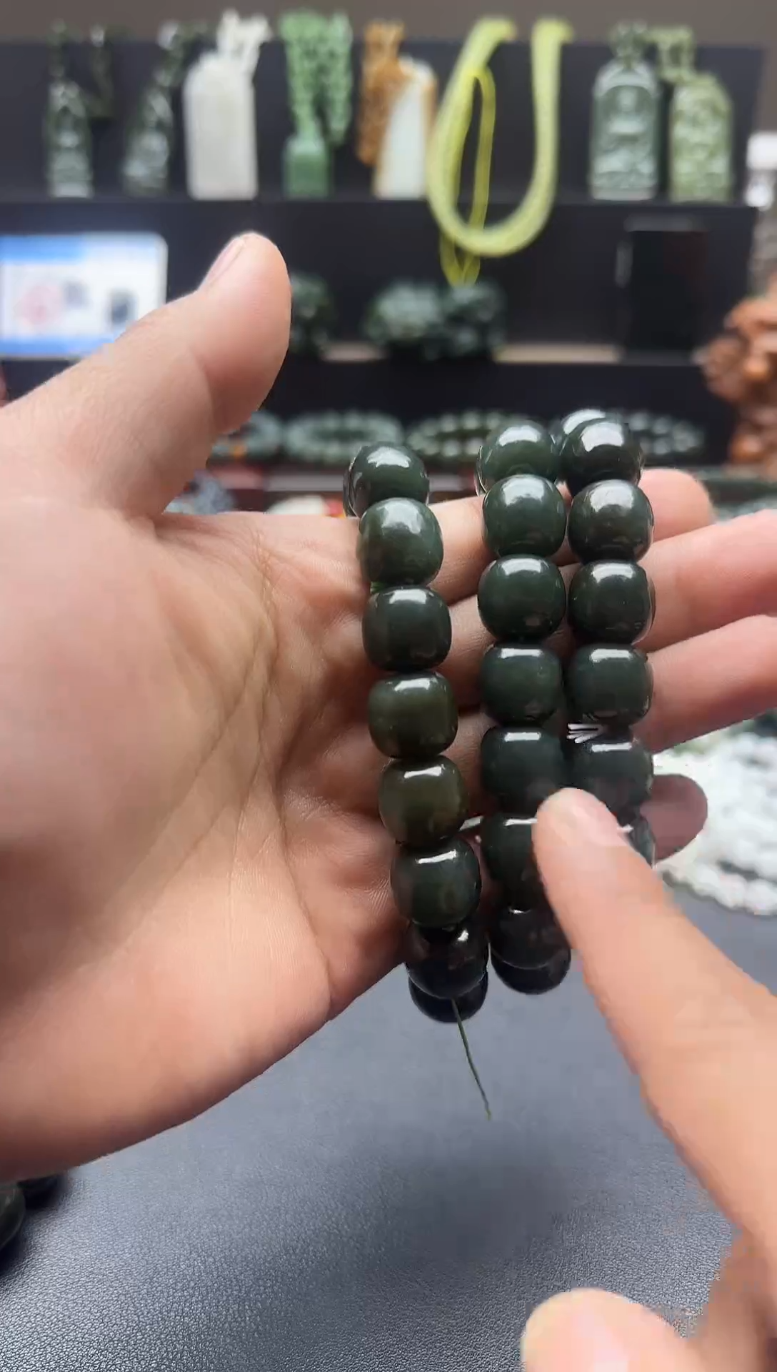 未镶嵌手链和田玉且末蓝卡14M老型手串