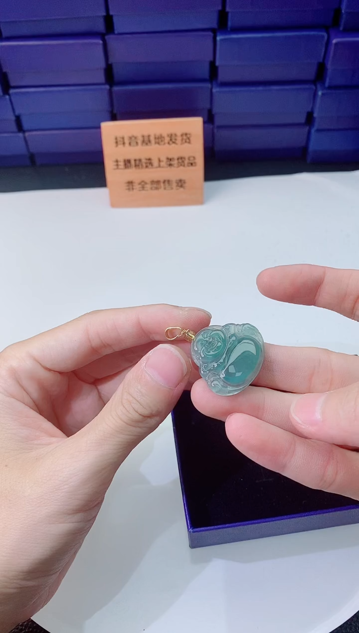 翡翠未镶嵌颈饰1111111111