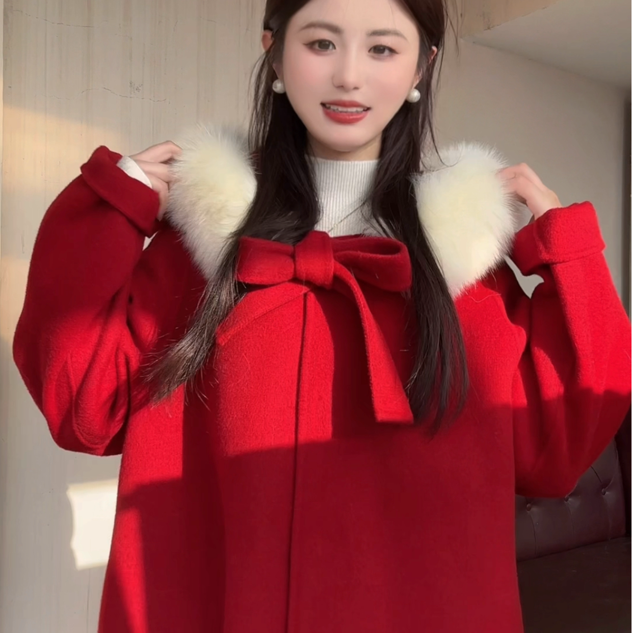 小千金【小个子定制】连帽斗篷外套暗扣宽松狐狸毛领双面羊毛大衣