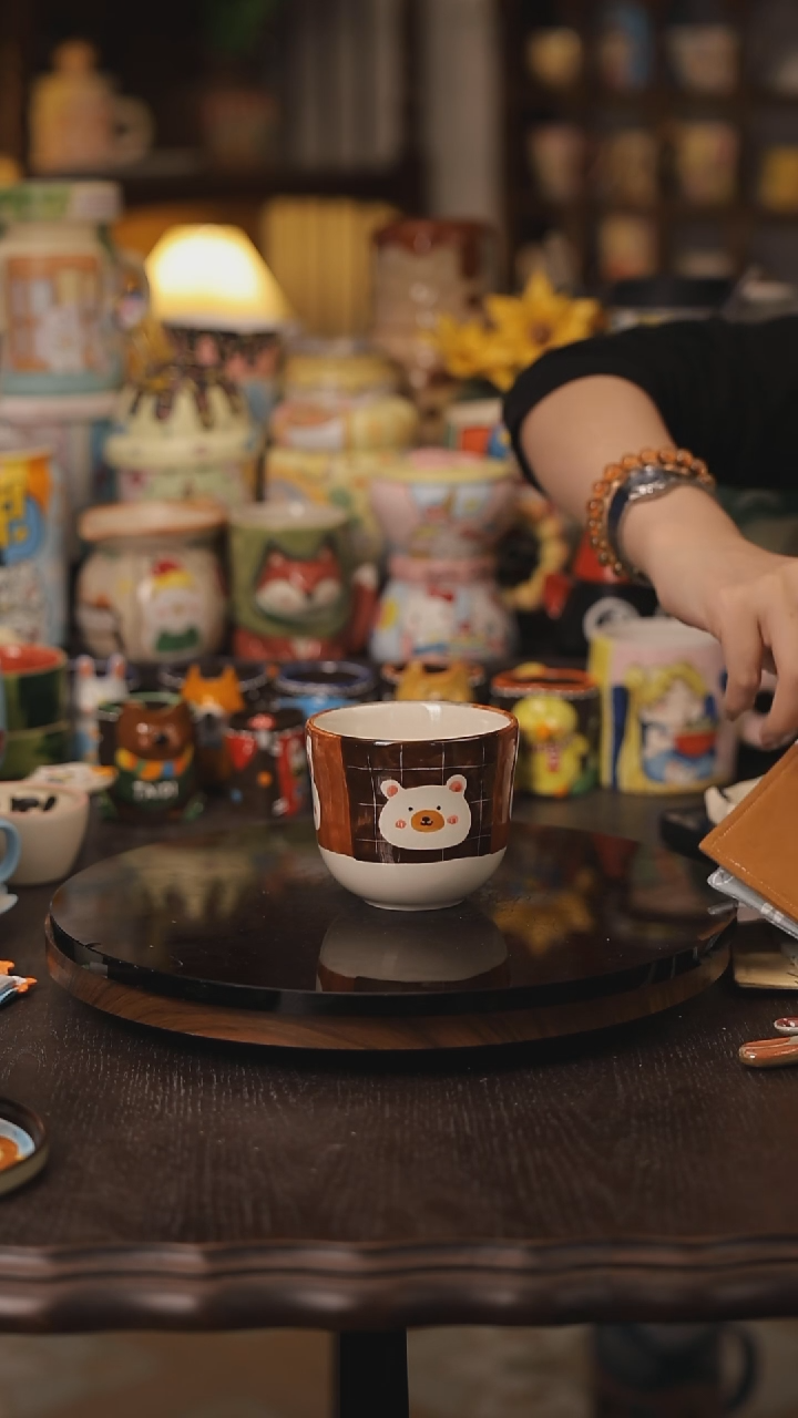 景德镇釉下彩绘设计师款式陶瓷