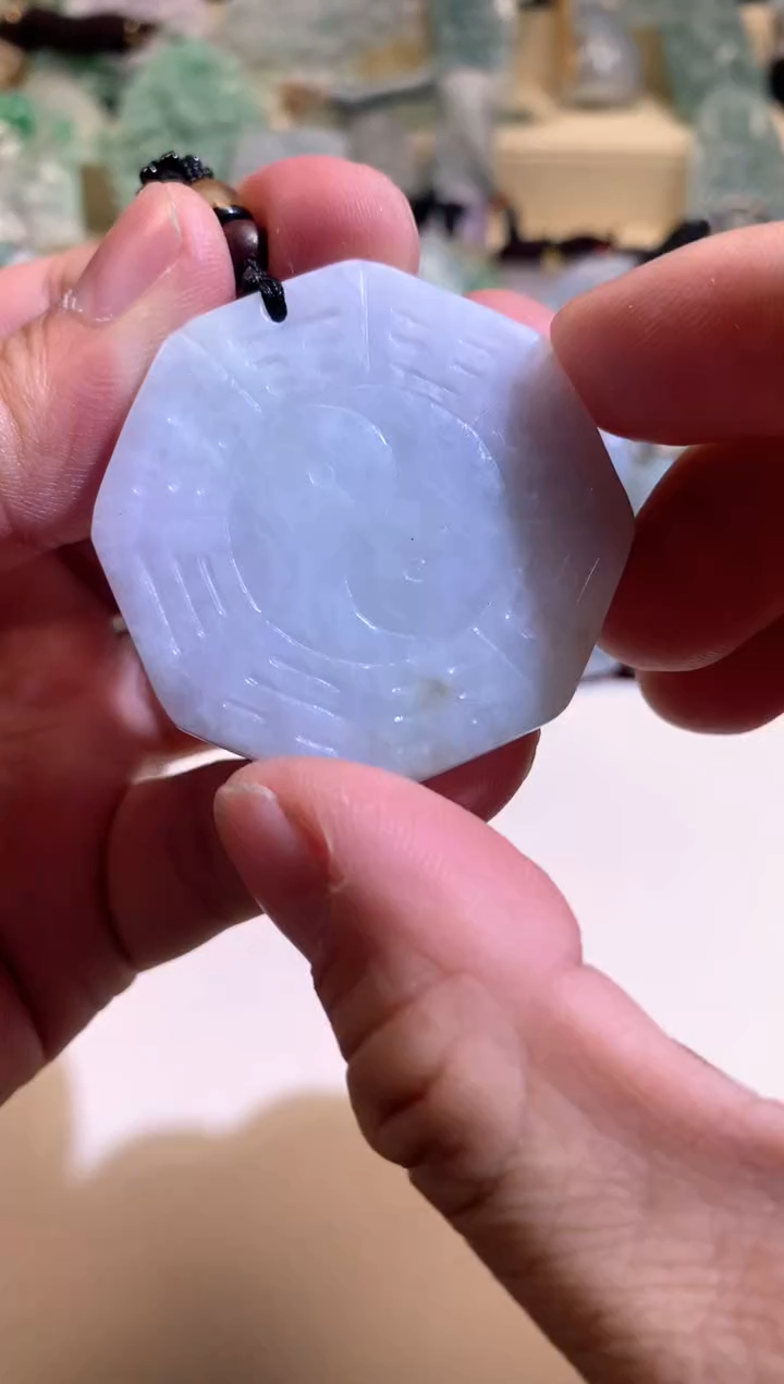 【闪购商品】翡翠颈饰未镶嵌01/22/206