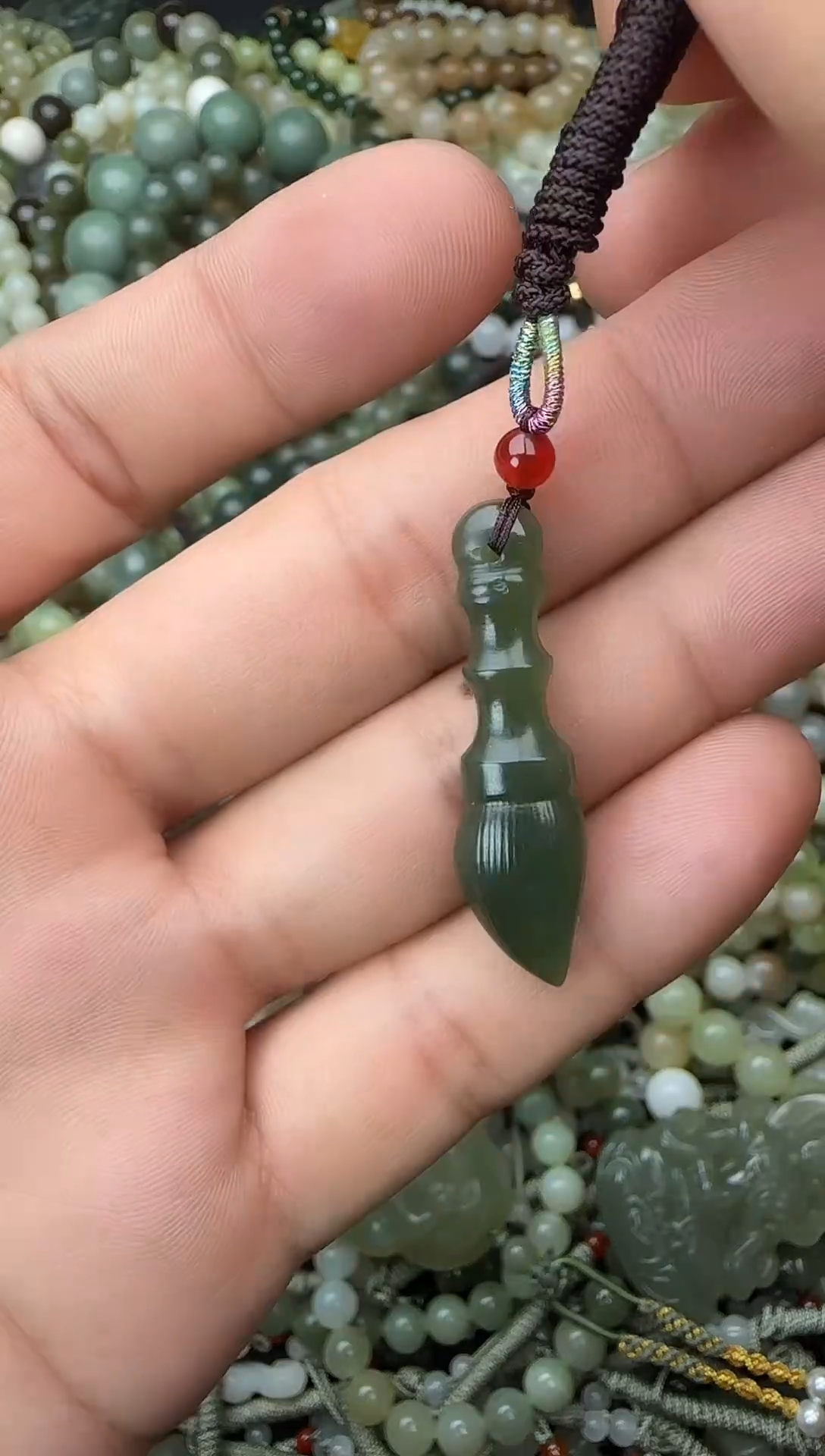 颈饰未镶嵌和田玉拍一发一