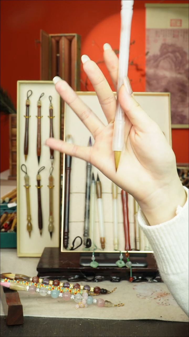 95号闪孤品高货毛笔链接 清水试笔 蘸墨不退