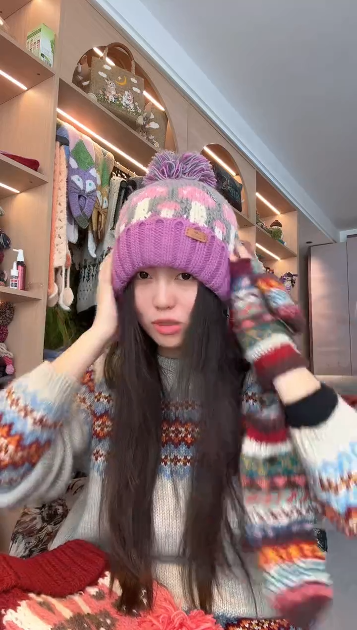 羊毛灰紫蘑菇翻边帽