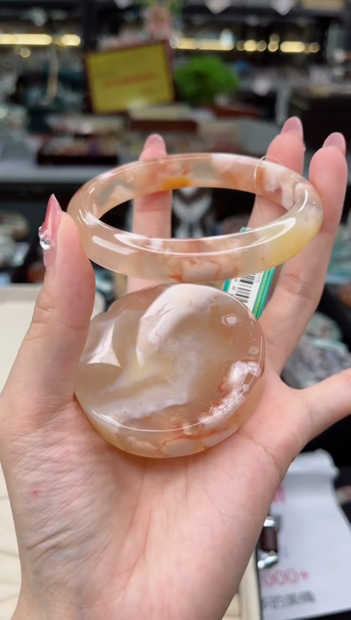 【闪购商品】石英质玉手镯未镶嵌61圈口（赠品镯心）6379004