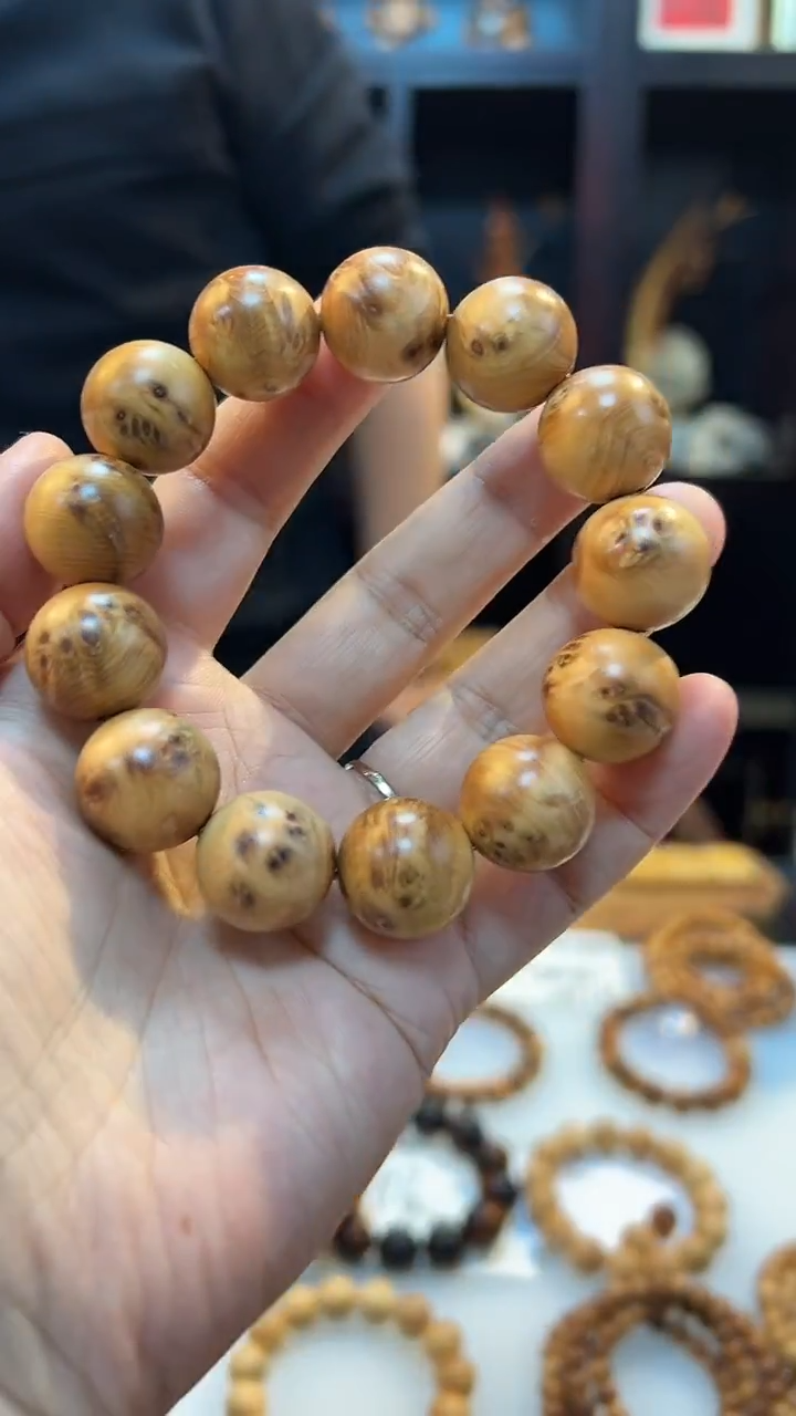 崖柏1.8瘤花圆珠单圈浮力太行无礼盒