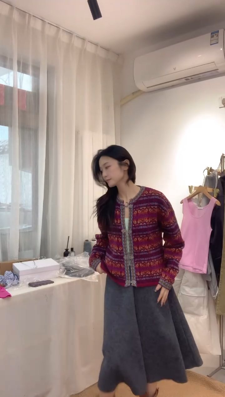 韩国代（no退换）毛衣红色