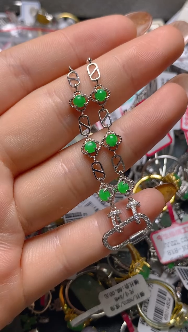 银S925镶嵌戒指翡翠百内无证书