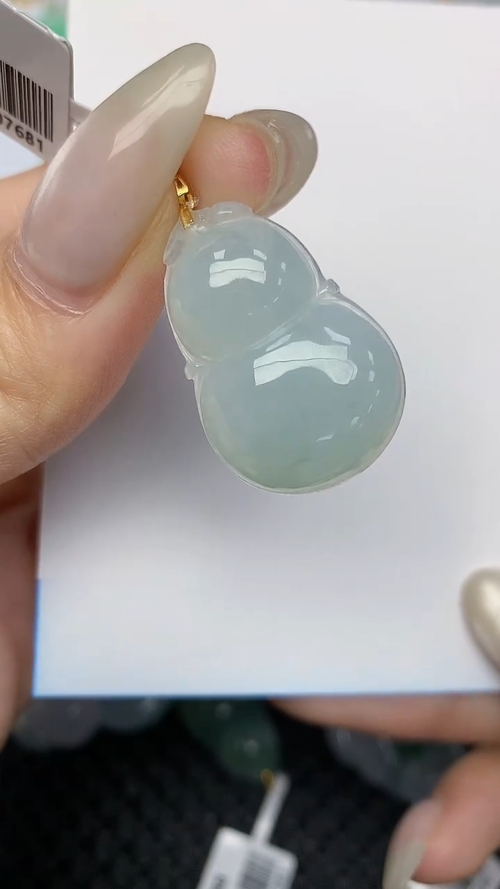 翡翠未镶嵌颈饰天然翡翠a货