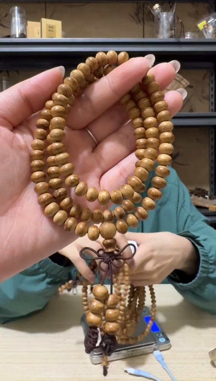 【闪购商品】沉香手串17号柬埔寨野料多圈多样性一条