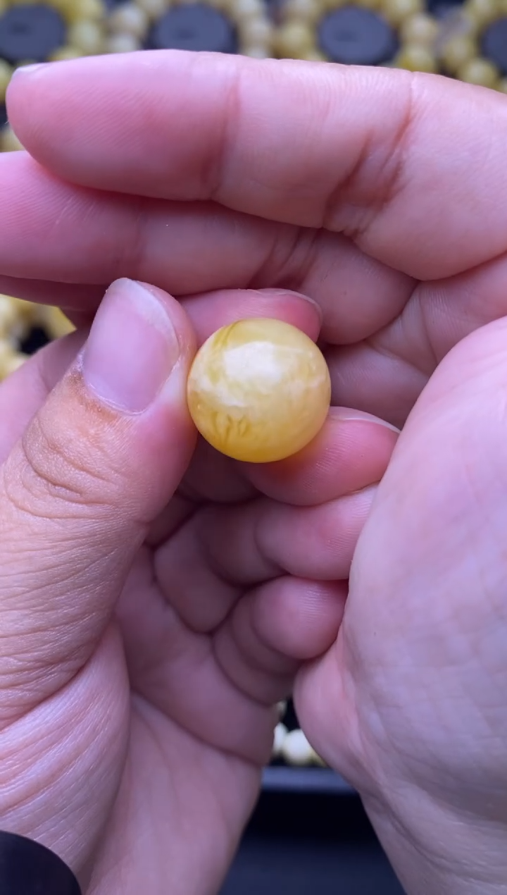 裸石琥珀未镶嵌大小姐珠宝严选22