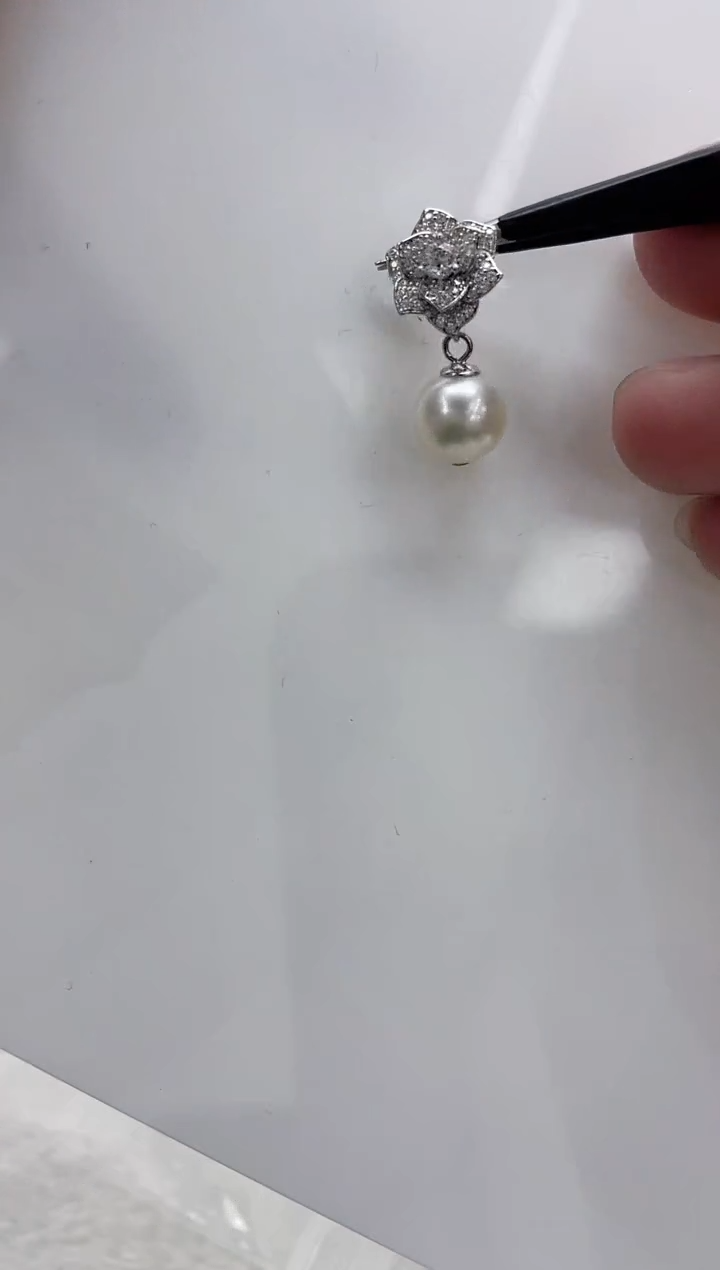 【闪购商品】海水珍珠吊坠(不含链)银S925镶嵌海水珍珠吊坠