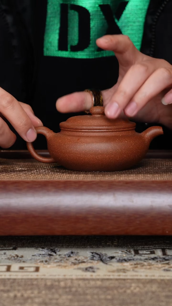 【闪购商品】紫砂茶壶微瑕大口扁腹老段半手工