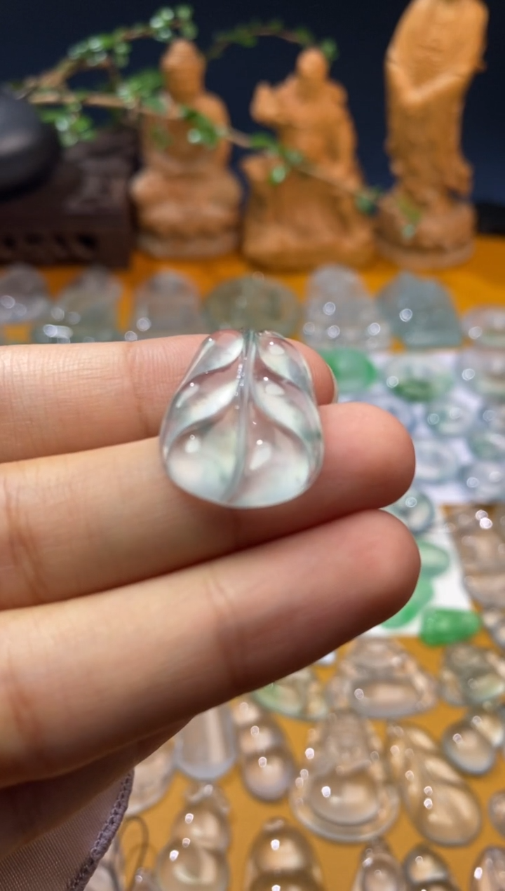 吊坠(不含链)未镶嵌翡翠叶子