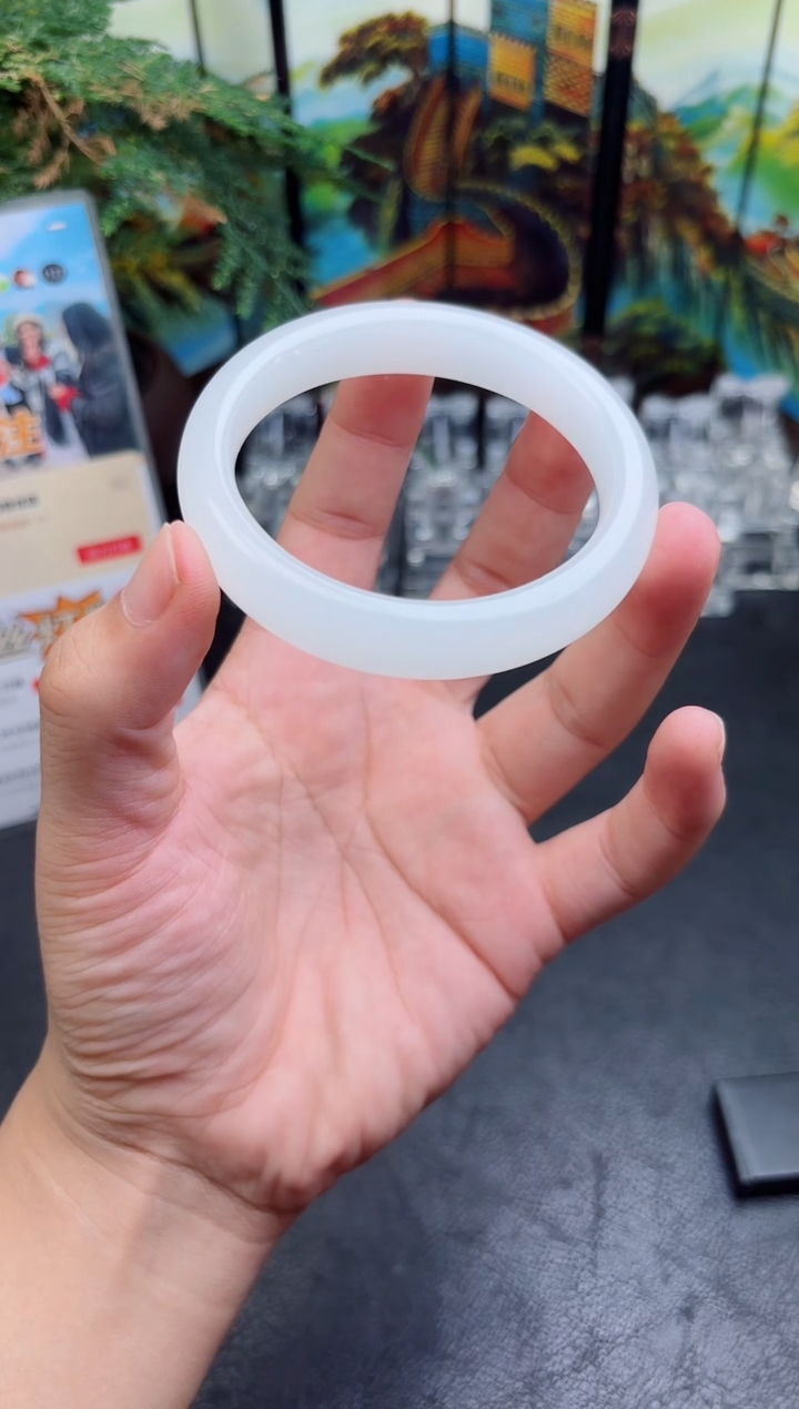 定制翡翠手镯未镶嵌手镯