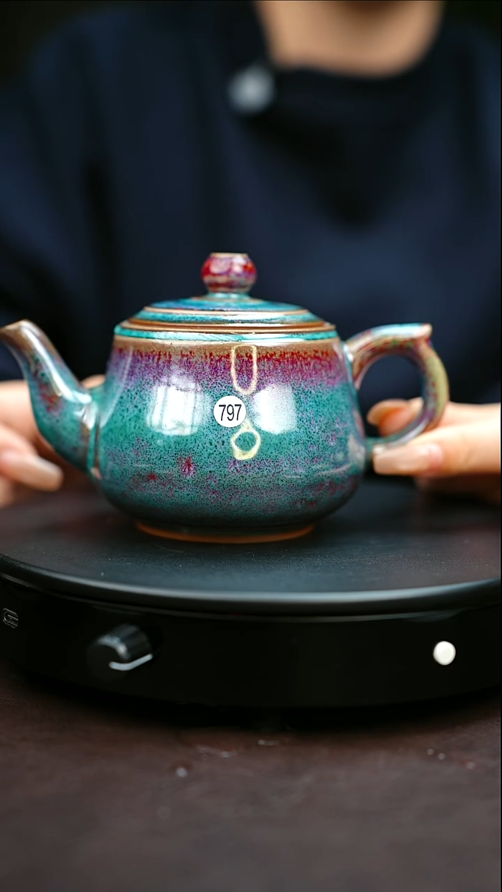 797#原矿钧瓷炉钧釉壶