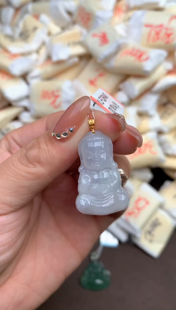 【闪购商品】翡翠挂件18K金镶嵌— 