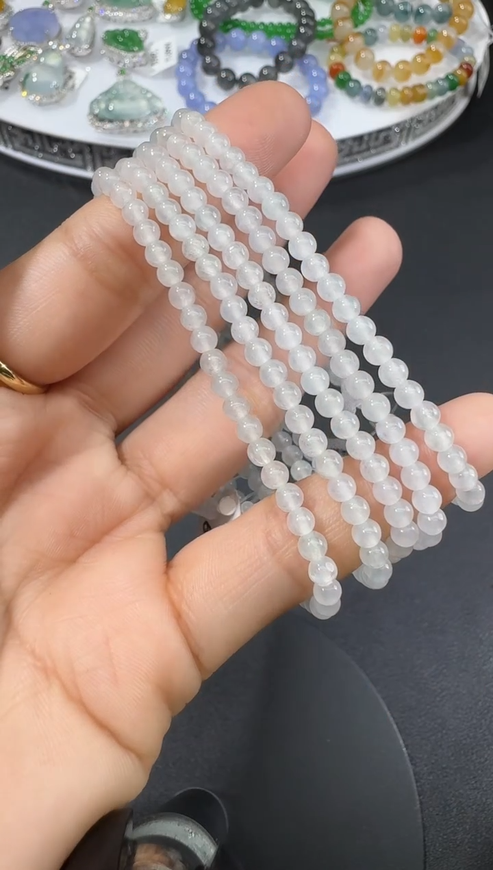 【闪购商品】翡翠手串未镶嵌H0305-S557-13