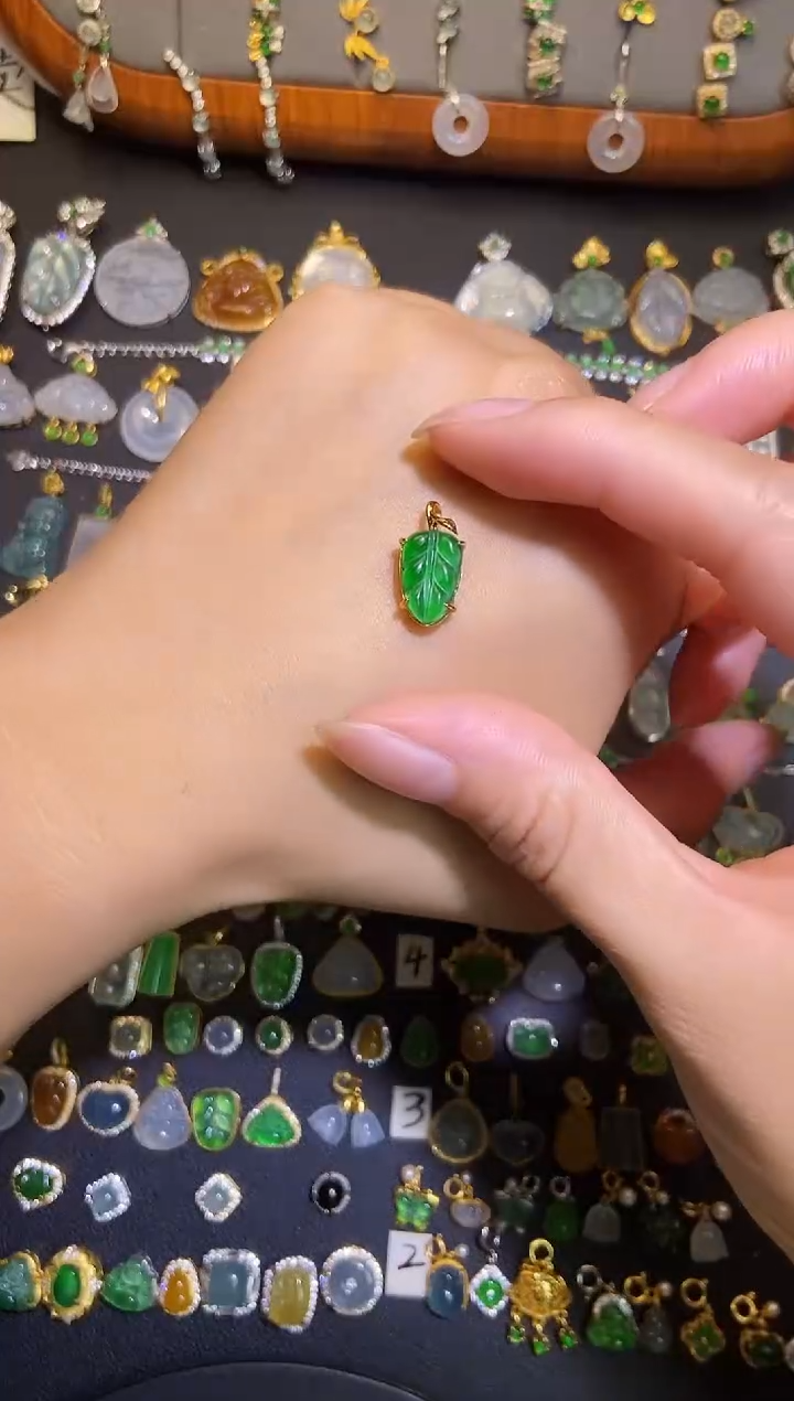 翡翠银S925镶嵌吊坠(不含链)天然a货翡翠